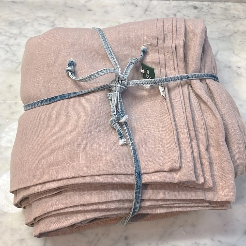 Urban Outfitters x MagicLinen Linen Duvet Cover Size Queen NWT